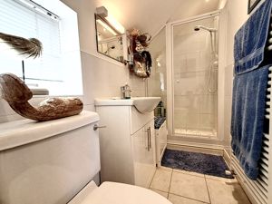 Photo 15- click for photo gallery